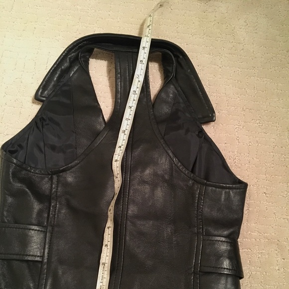 Stunning Moto Leather vest, race back will get everyone’s attention ! - Picture 5 of 7